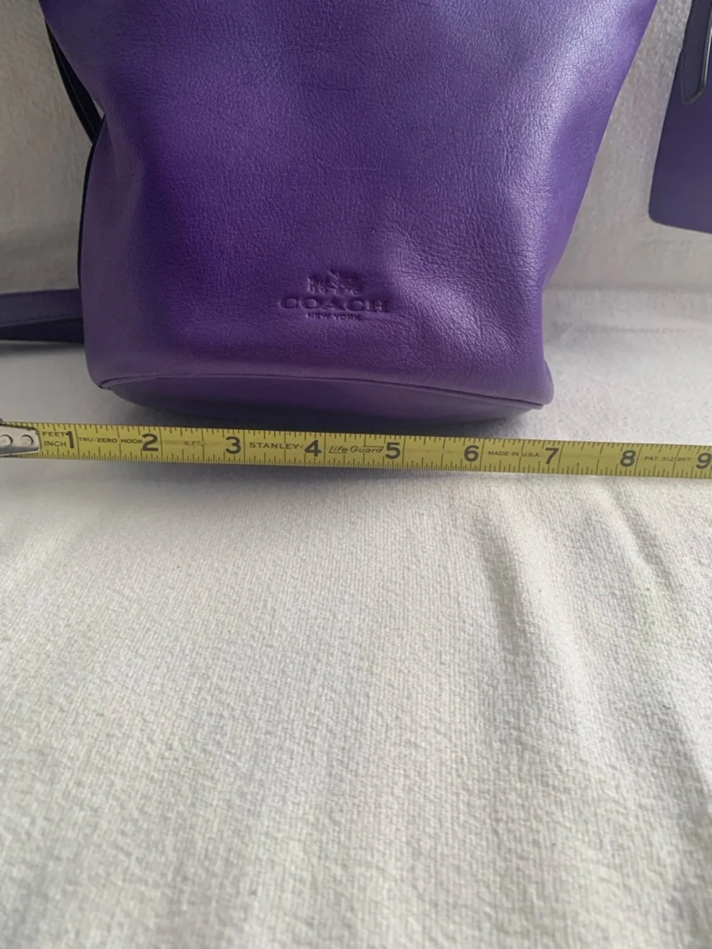 Vintage 2014 Coach Bleaker Sport Mini Duffle Purple Cross Body Bag - Picture 9 of 16